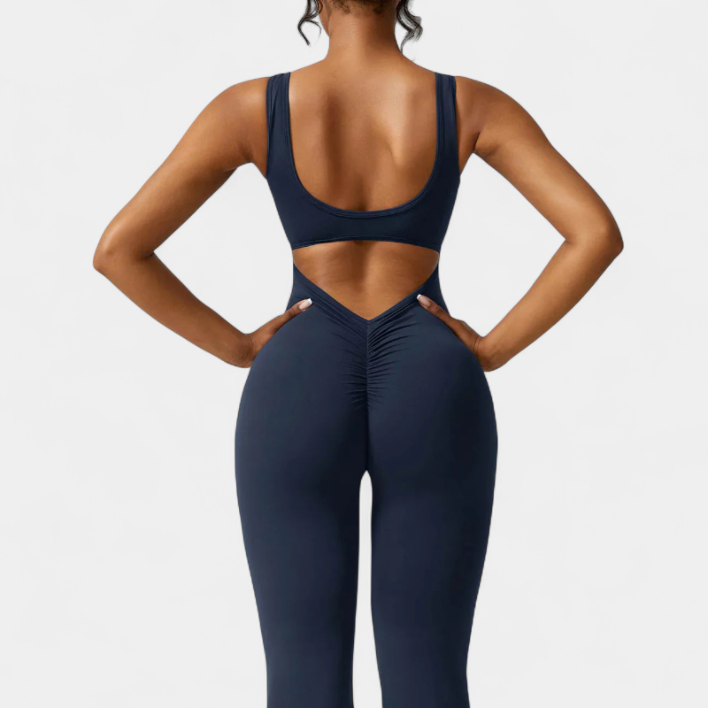 Gleame.-jumpsuit-Gleame Jumpsuit - Strakke flared pants jumpsuit met v-back voor dames