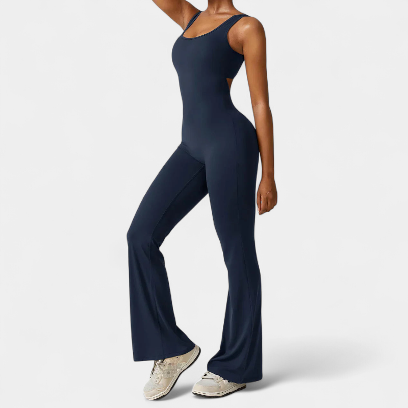 Gleame.-jumpsuit-Gleame Jumpsuit - Strakke flared pants jumpsuit met v-back voor dames