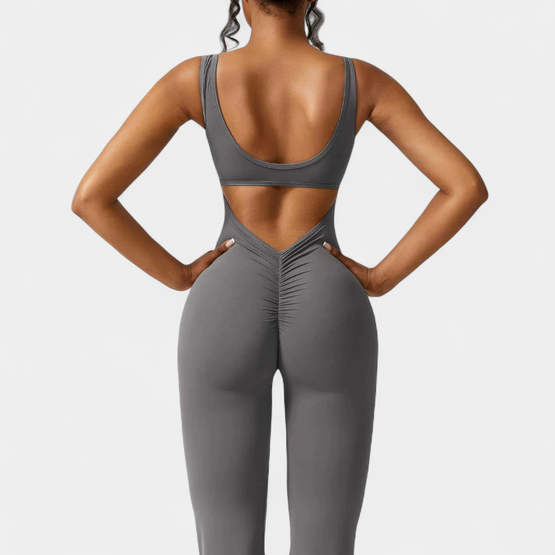 Gleame.-jumpsuit-Gleame Jumpsuit - Strakke flared pants jumpsuit met v-back voor dames
