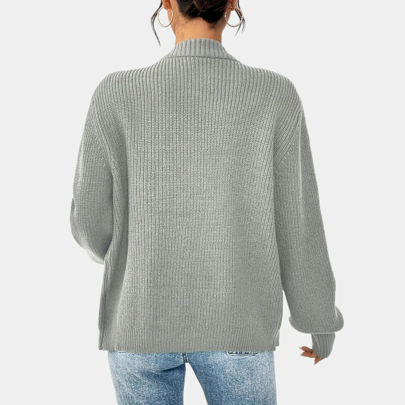 Gleame.-Truien & Vesten-Gleame Cardigan - Elegante gebreide cardigan met knopen en V-hals