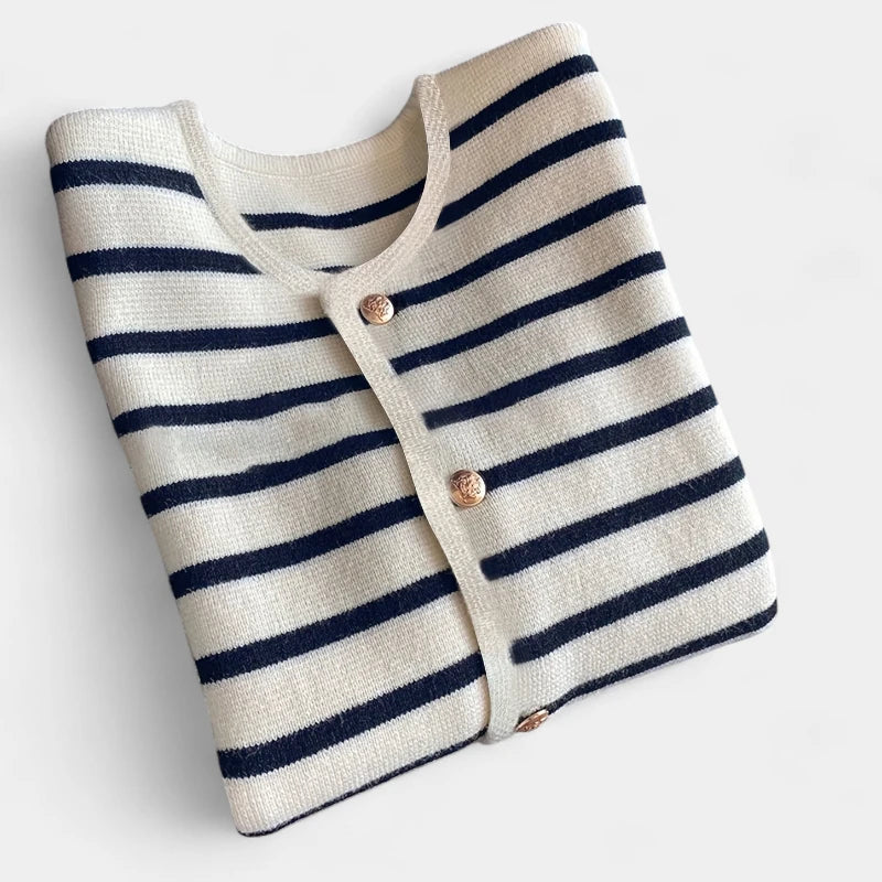 Gleame.-Truien & Vesten-Gleame Trui - Elegante gebreide trui met knopen en strepen