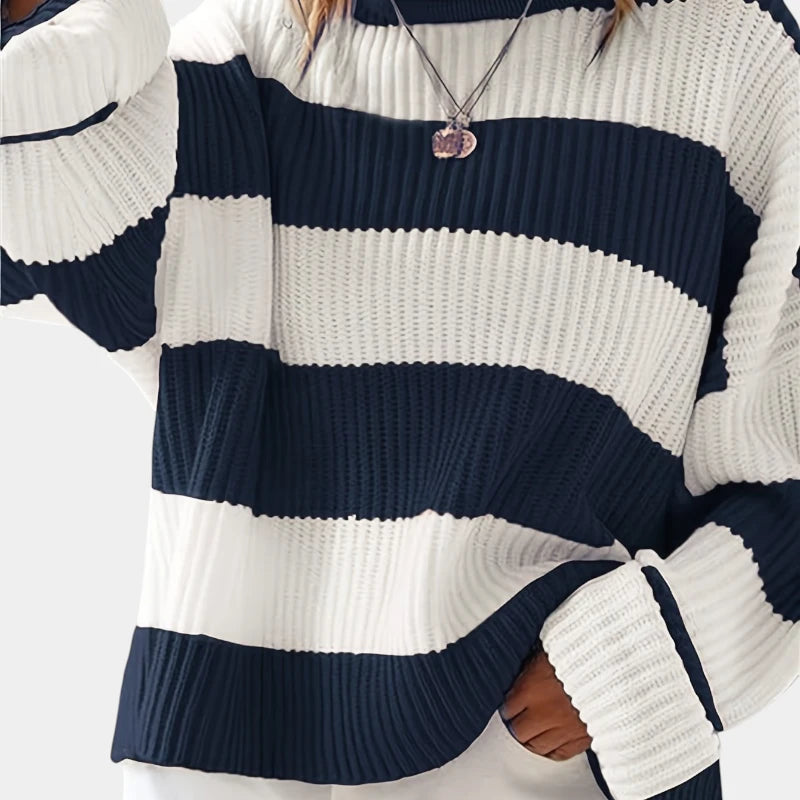 Gleame.-Truien & Vesten-Gleame Trui - Losse trui met lange mouwen en ronde hals in gestreept ontwerp