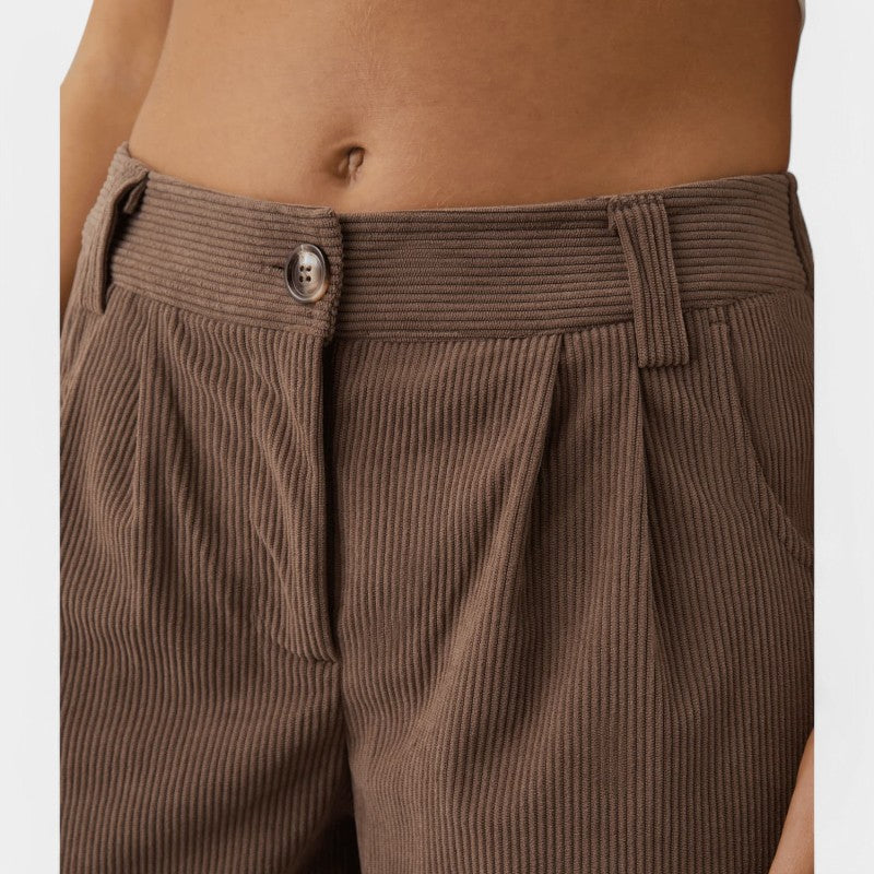 Gleame.-Broeken-Gleame Broek - Comfortabele casual corduroy damesbroek voor een relaxte stijl