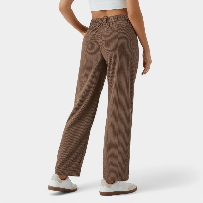 Gleame.-Broeken-Gleame Broek - Comfortabele casual corduroy damesbroek voor een relaxte stijl