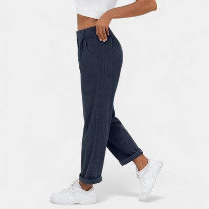 Gleame.-Broeken-Gleame Broek - Elegante plus size corduroy broek met hoge taille