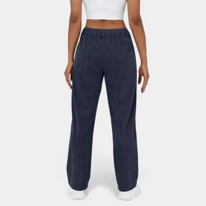 Gleame.-Broeken-Gleame Broek - Elegante plus size corduroy broek met hoge taille