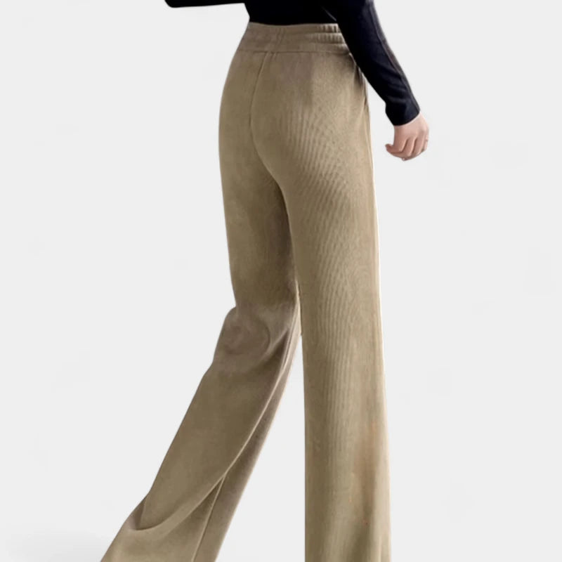 Gleame.-Broeken-Gleame broek - wijde broek met alfabetprint en elegant