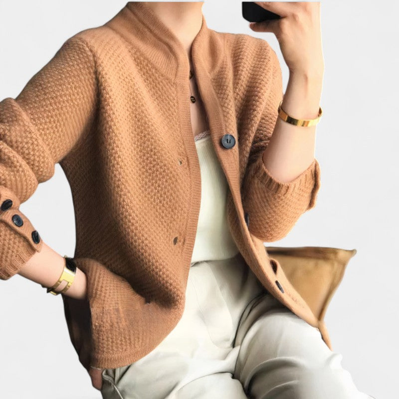 Gleame.-Cardigan-Gleame | Dames Kasjmier Vest met Knopen en Hoge Kraag