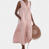 Gleame.-Dress-Gleame jurk - lichte mouwloze jurk met v-hals en knoopsluiting voor dames