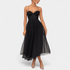 Gleame.-Gleame Jurk - Mouwloze mesh maxi-jurk met spaghetti bandjes en getailleerd lijfje