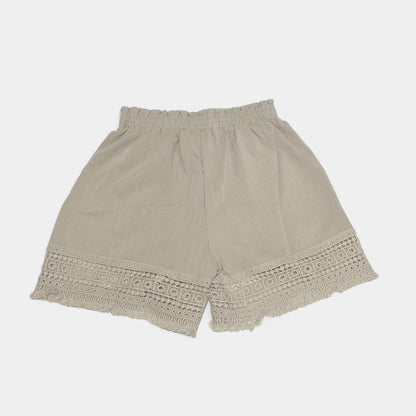 Gleame.-Gleame Short - Dames paperbag korte broek met kant en schuine zakken