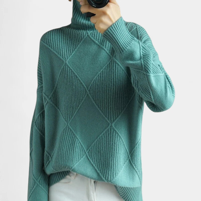 Gleame.-Jacket-Gleame Trui – Warme kasjmier damestrui met polokraag