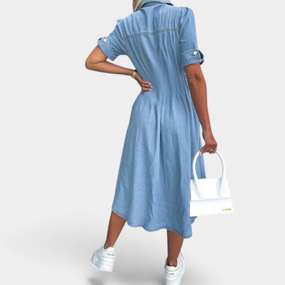 Gleame.-Jurken &amp; Jumpsuits-Gleame Denim jurk - Trendy denim dress voor elke gelegenheid