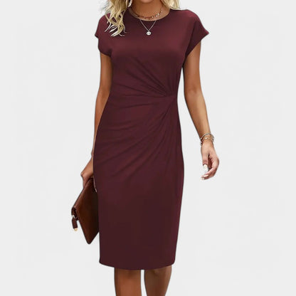 Gleame.-Jurken &amp; Jumpsuits-Gleame Jurk - Elegante jurk met korte mouwen en geplooide taille