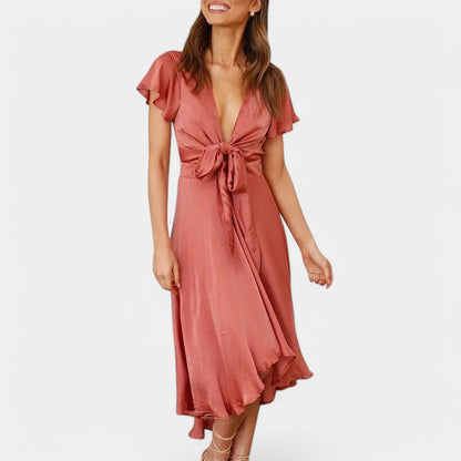 Gleame.-Jurken &amp; Jumpsuits-Gleame Jurk - Elegante jurk met korte puffmouwen en V-hals
