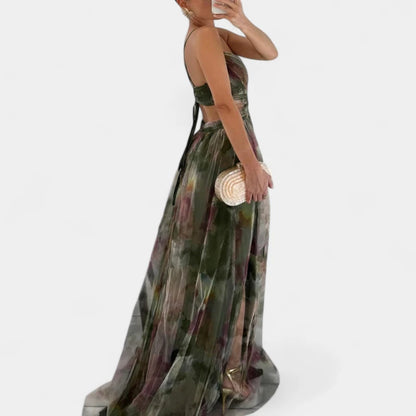 Gleame.-Jurken &amp; Jumpsuits-Gleame Jurk – Maxi damesjurk met kleurrijke print en spaghetti bandjes voor een elegante look