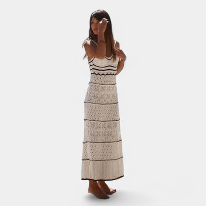 Gleame.-Jurken &amp; Jumpsuits-Gleame Jurk - Mouwenloze V-hals jurk met hoge taille