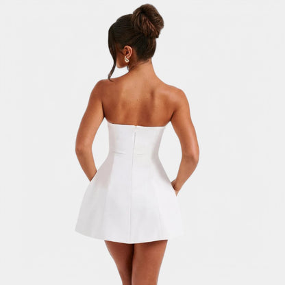 Gleame.-Jurken &amp; Jumpsuits-Gleame Jurk - Strapless off shoulder mini jurk voor feesten