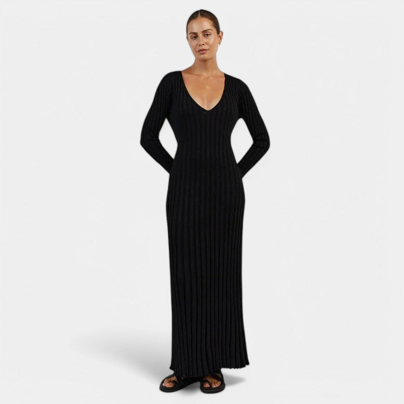 Gleame.-Jurken & Jumpsuits-Gleame Maxi Dress - Elegant ribgebreide jurk met lange mouwen