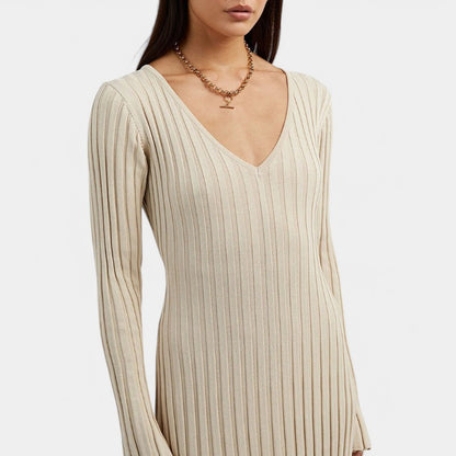 Gleame.-Jurken &amp; Jumpsuits-Gleame Maxi Dress - Elegant ribgebreide jurk met lange mouwen