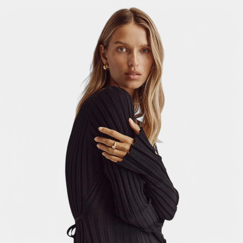 Gleame.-Jurken &amp; Jumpsuits-Gleame Maxi Dress - Elegant ribgebreide jurk met lange mouwen