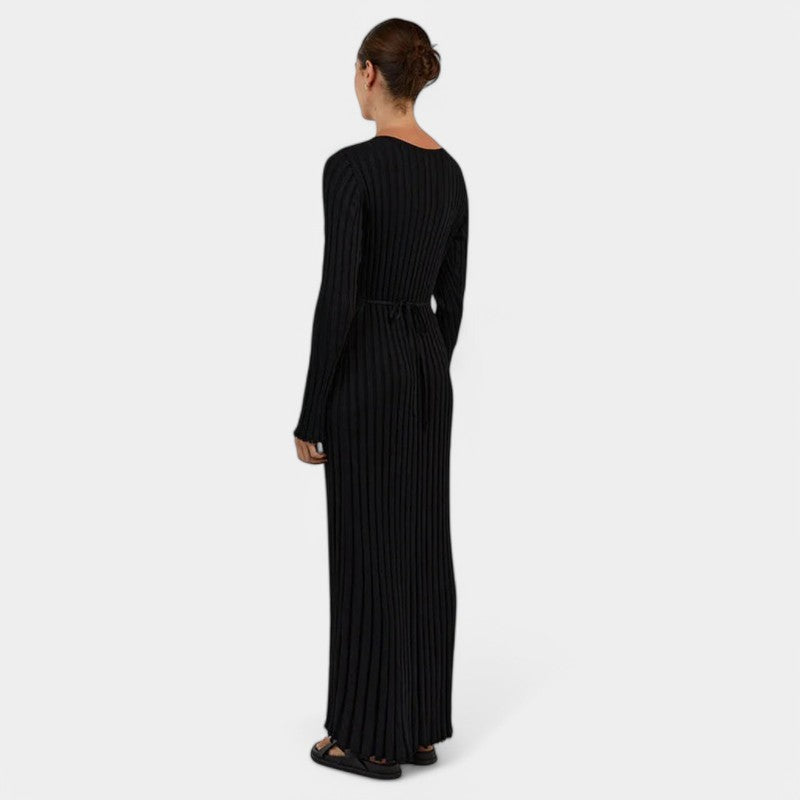Gleame.-Jurken &amp; Jumpsuits-Gleame Maxi Dress - Elegant ribgebreide jurk met lange mouwen