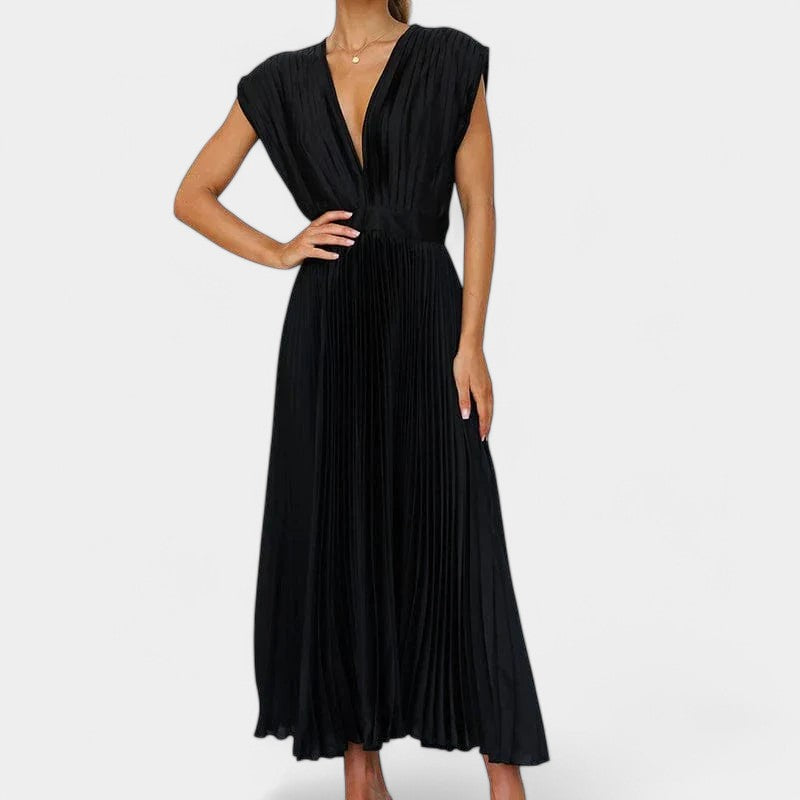 Gleame.-Jurken &amp; Jumpsuits-Gleame Maxi-jurk - Geplooide maxi-jurk met V-hals voor elegante stijlen