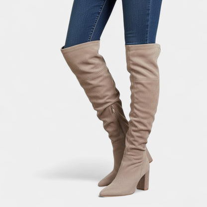 Gleame.-Laarzen-Gleame | Dames laarzen tot boven de knie met plooischacht en blokhak