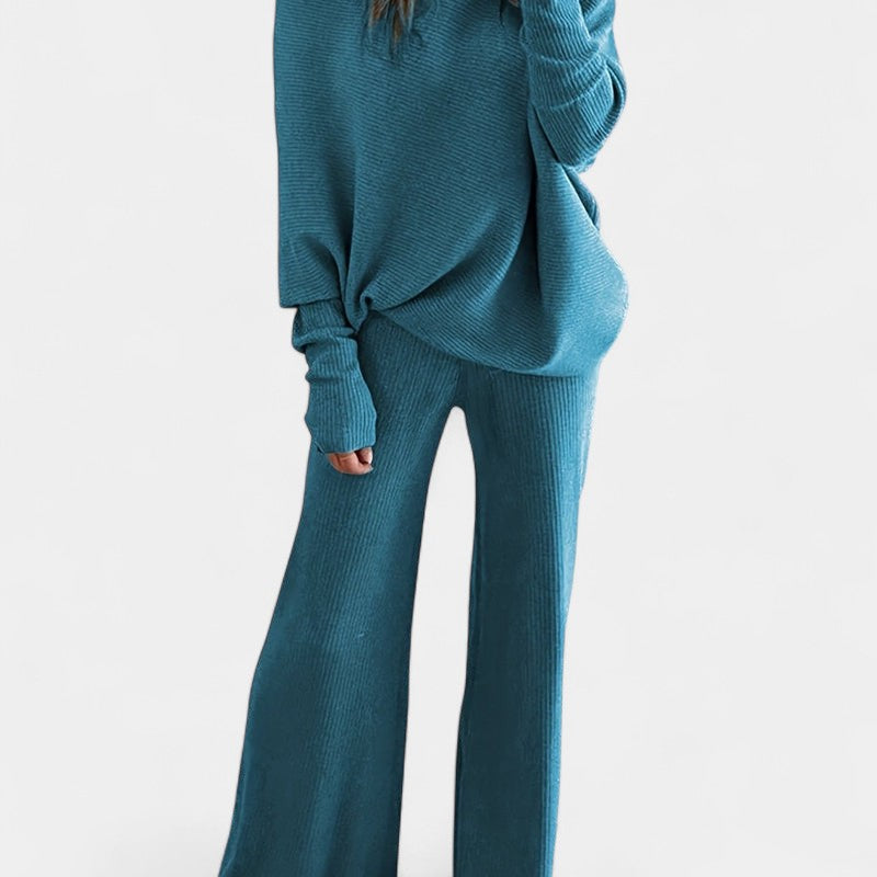 Gleame.-Outfit sets-Gleame Dames Set – Comfortabele set met off-shoulder trui en wijde broek
