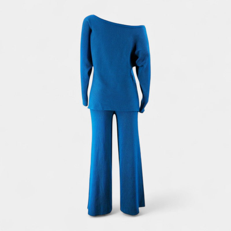 Gleame.-Outfit sets-Gleame Dames Set – Comfortabele set met off-shoulder trui en wijde broek