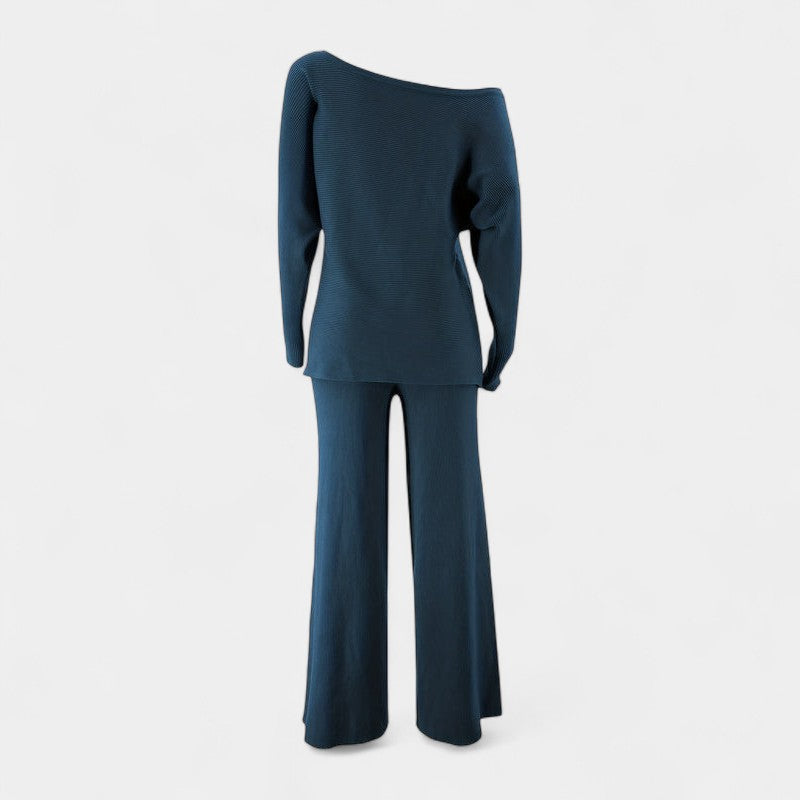Gleame.-Outfit sets-Gleame Dames Set – Comfortabele set met off-shoulder trui en wijde broek