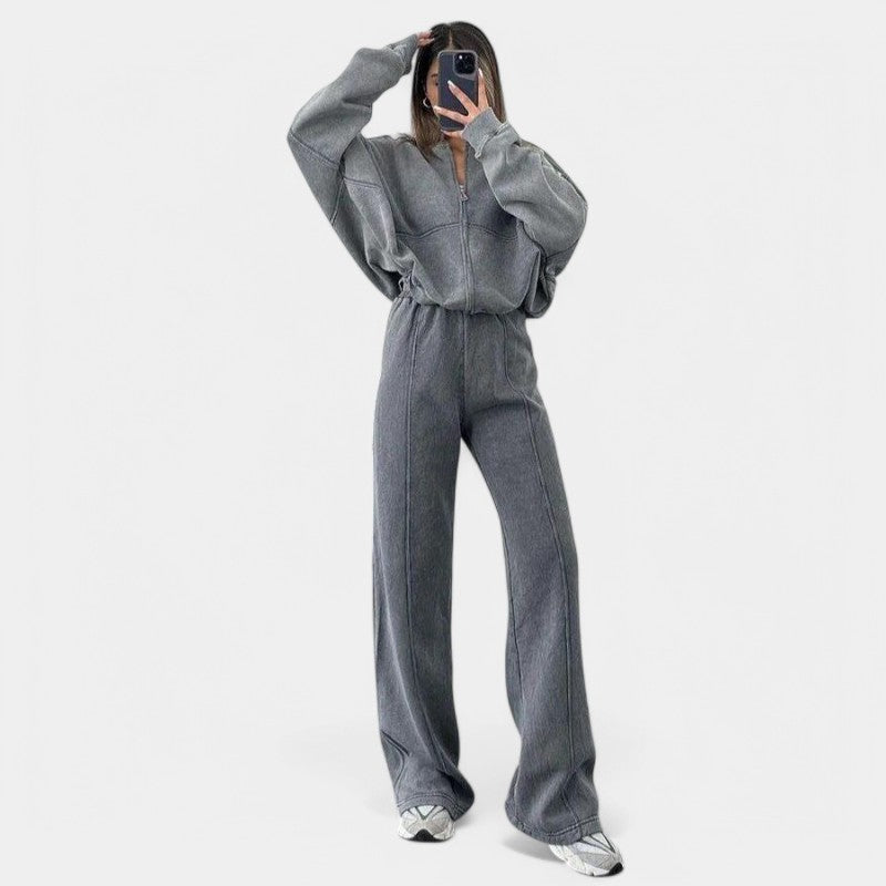 Gleame.-Outfit sets-Gleame Outfitset - Twee-delig joggingpak met vest en wijde broek