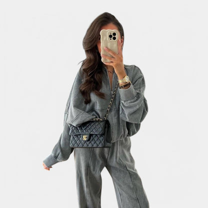 Gleame.-Outfit sets-Gleame Outfitset - Twee-delig joggingpak met vest en wijde broek