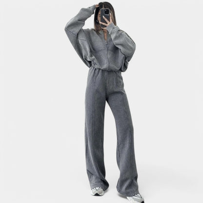 Gleame.-Outfit sets-Gleame Set - Comfortabele lounge set voor ontspanning en stijl