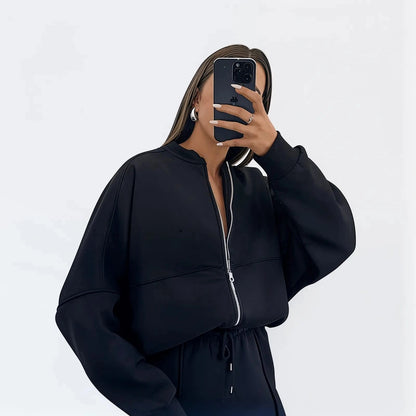 Gleame.-Outfit sets-Gleame Set - Comfortabele lounge set voor ontspanning en stijl