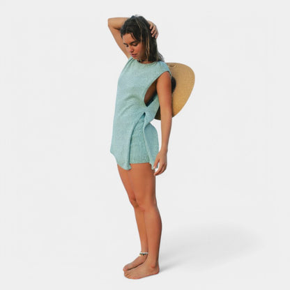 Gleame.-Outfit sets-Gleame Top - Gebreide set met mouwloos ontwerp en hoge split