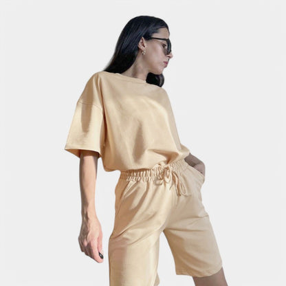 Gleame.-Outfit sets-Gleame Tweedelige Set - Oversized shirt met ronde hals en short met hoge taille