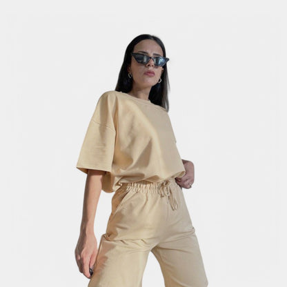 Gleame.-Outfit sets-Gleame Tweedelige Set - Oversized shirt met ronde hals en short met hoge taille