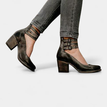 Gleame.-Schoenen-Gleame Hakken - Elegante dames pumps met enkelbandje