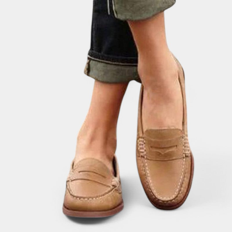 Gleame.-Schoenen-Gleame Loafers - Comfortabele en stijlvolle instappers voor vrouwen