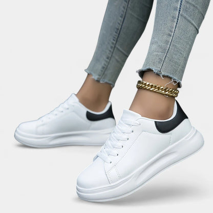Gleame.-Schoenen-Gleame Sneakers – Casual dames­sneakers van kunstleer met comfortabel voetbed
