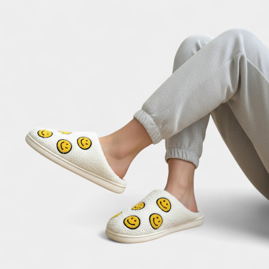 Gleame.-Sloffen-Gleame Damespantoffels - Warme pantoffels met vrolijk gezichtjespatroon