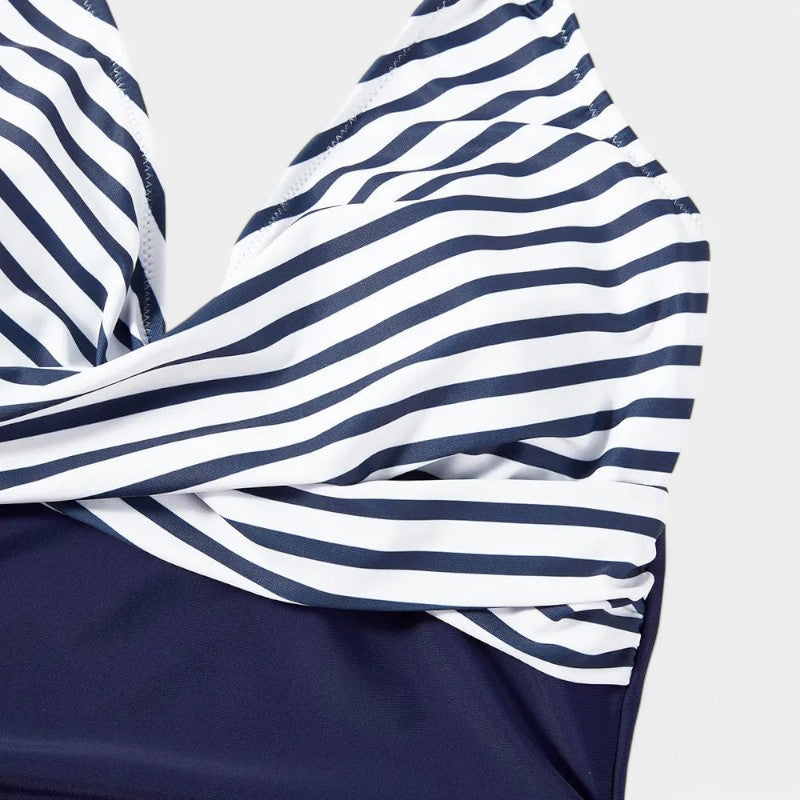 Gleame.-Swimwear-Gleame Badpak - Sling neck badpak met triangle design