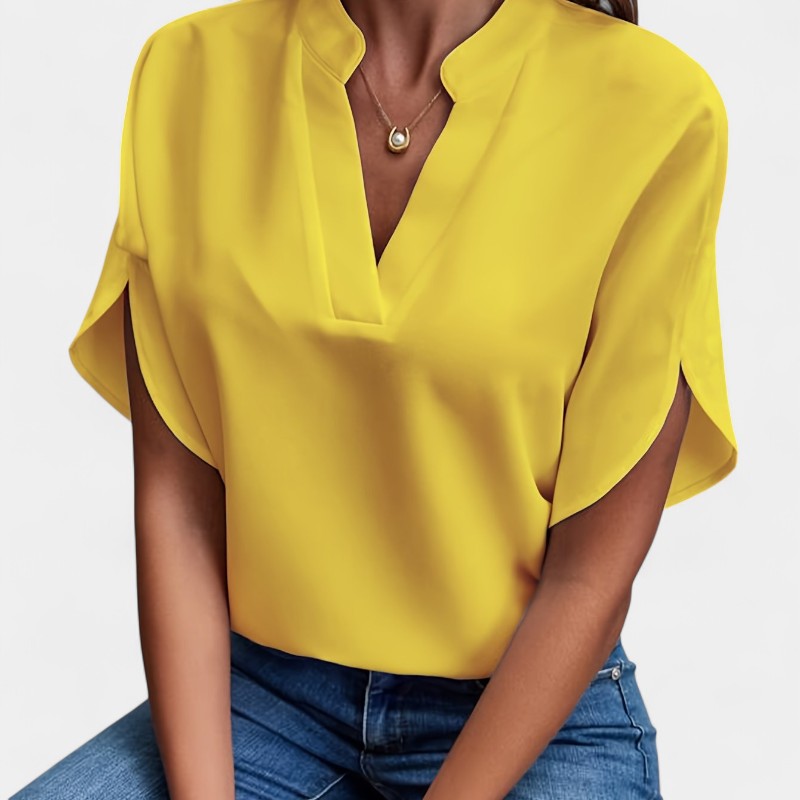 Gleame.-T-shirts &amp; hemden-Gleame Shirt - Elegante losse V-hals blouse voor dames