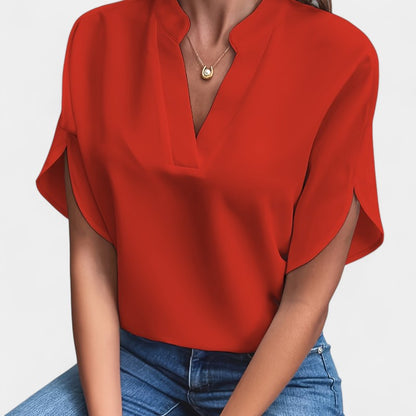 Gleame.-T-shirts &amp; hemden-Gleame Shirt - Elegante losse V-hals blouse voor dames
