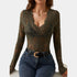 Gleame.-T-shirts & hemden-Gleame Top - Elegante V-hals top met bloemenkant en lange mouwen