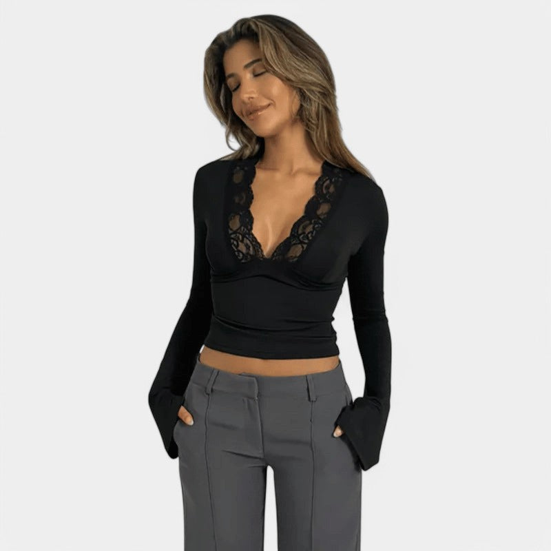 Gleame.-T-shirts &amp; hemden-Gleame Top - Elegante en stijlvolle top met kantdetails