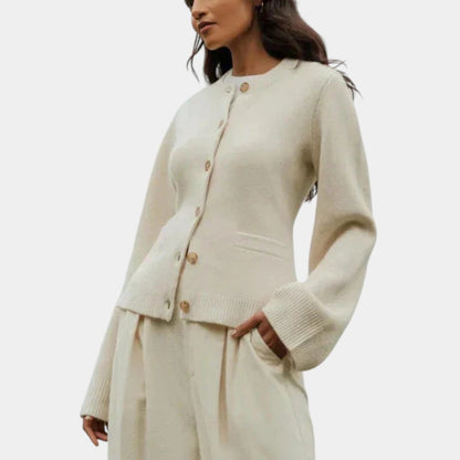 Gleame.-Truien &amp; Vesten-Gleame Cardigan - Elegant wol cardigan voor elke gelegenheid