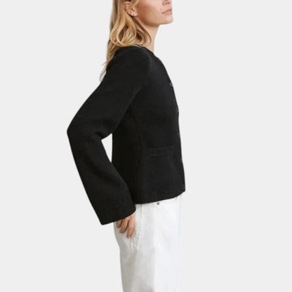 Gleame.-Truien &amp; Vesten-Gleame Cardigan - Elegant wol cardigan voor elke gelegenheid