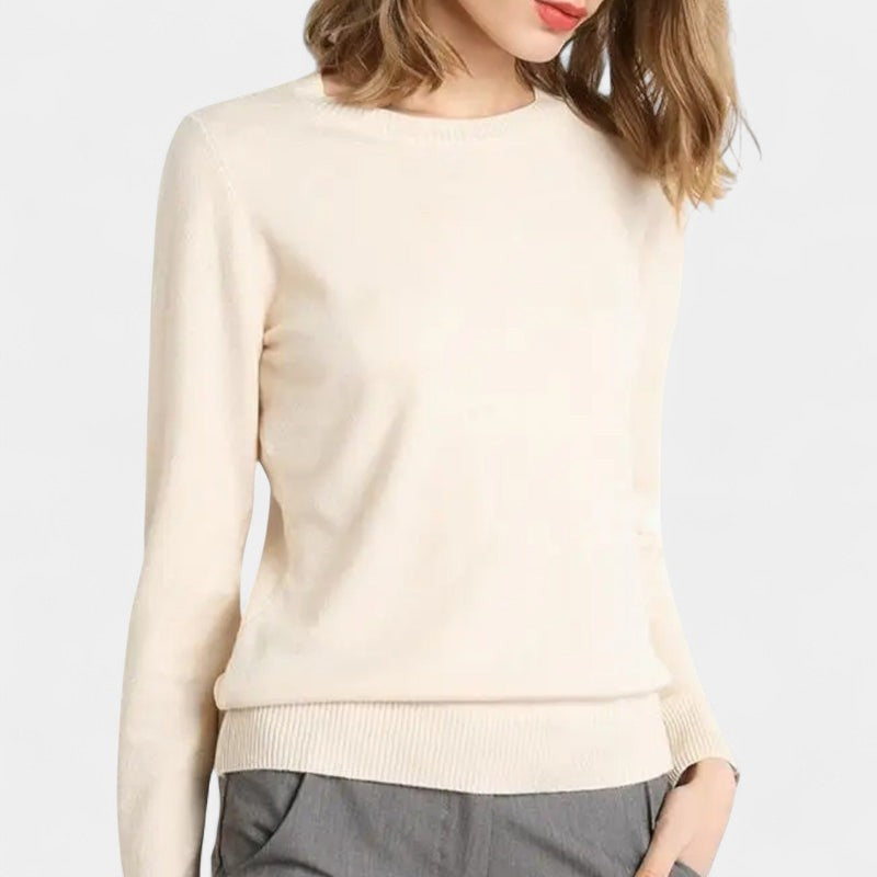 Gleame.-Truien & Vesten-Gleame | Dames trui met ronde hals van wol